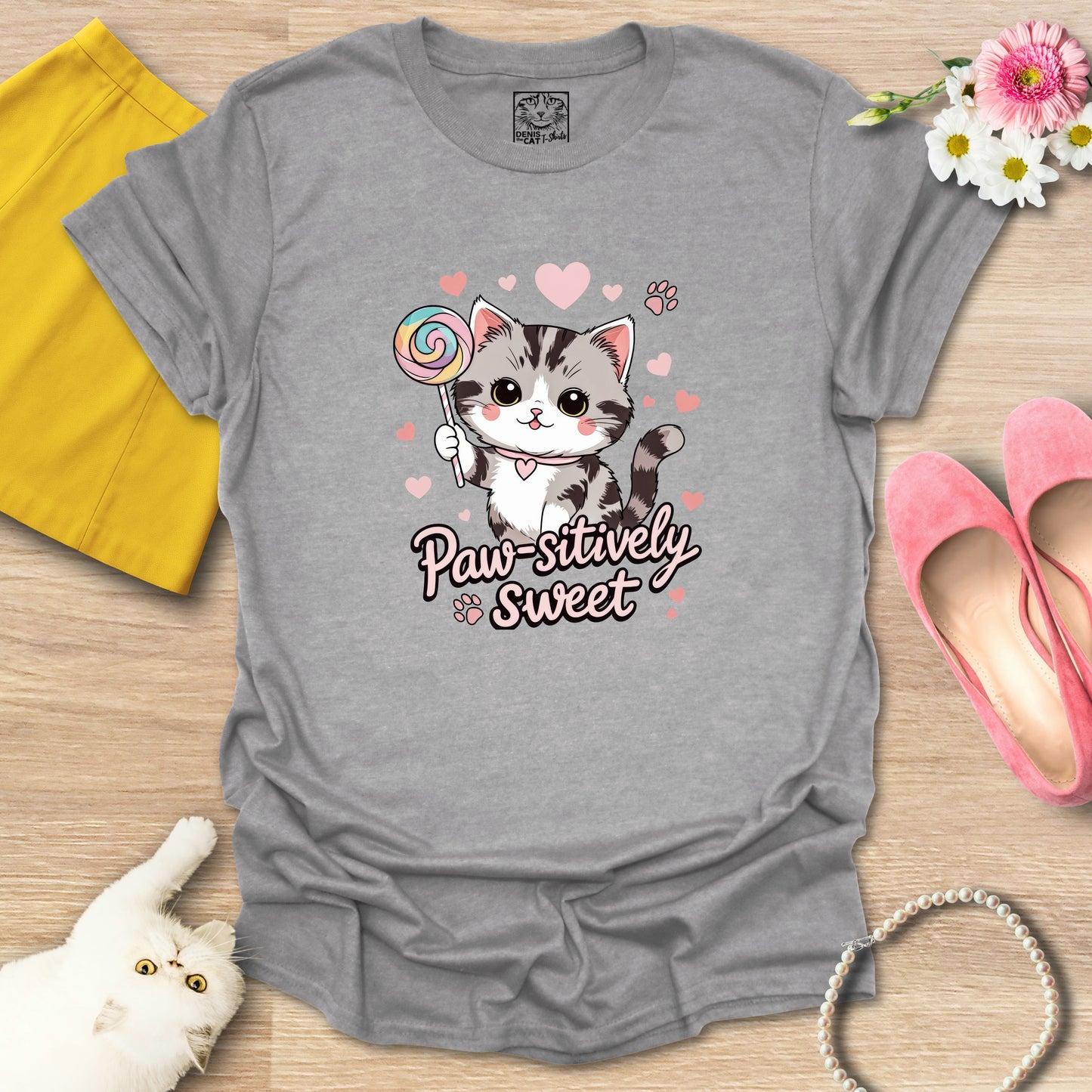 Paw-sitively Sweet Cat
