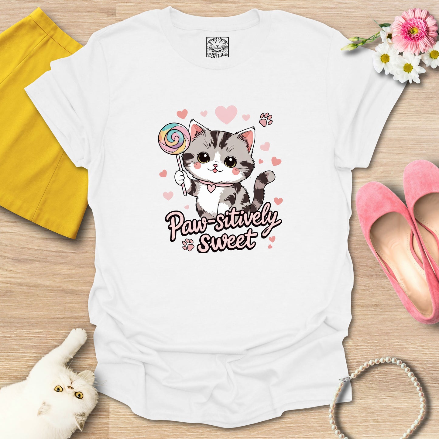 Paw-sitively Sweet Cat
